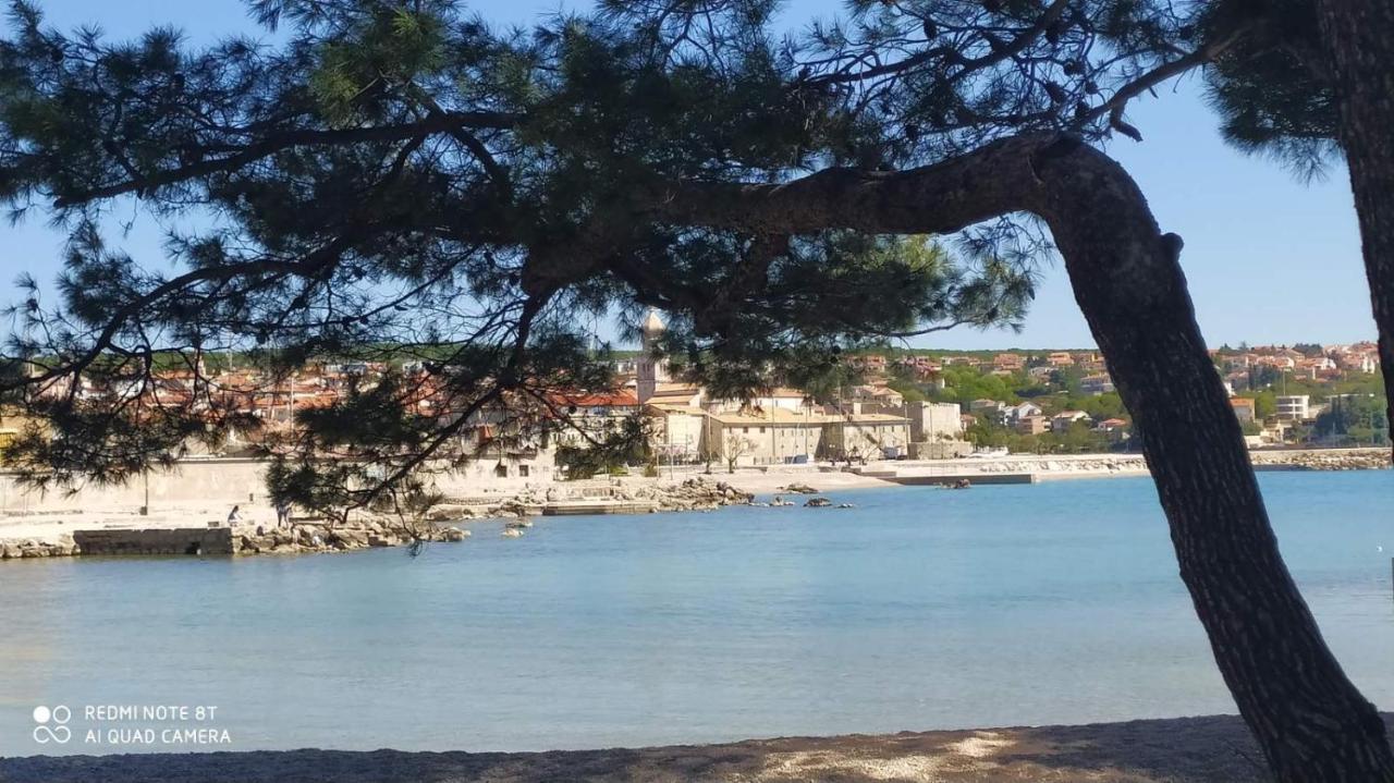 Apartment Ive Krk Town Bagian luar foto
