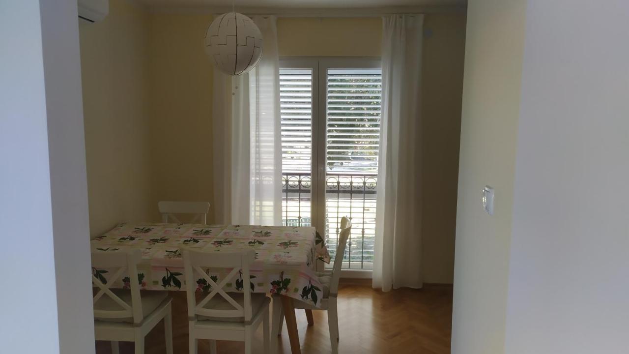Apartment Ive Krk Town Bagian luar foto
