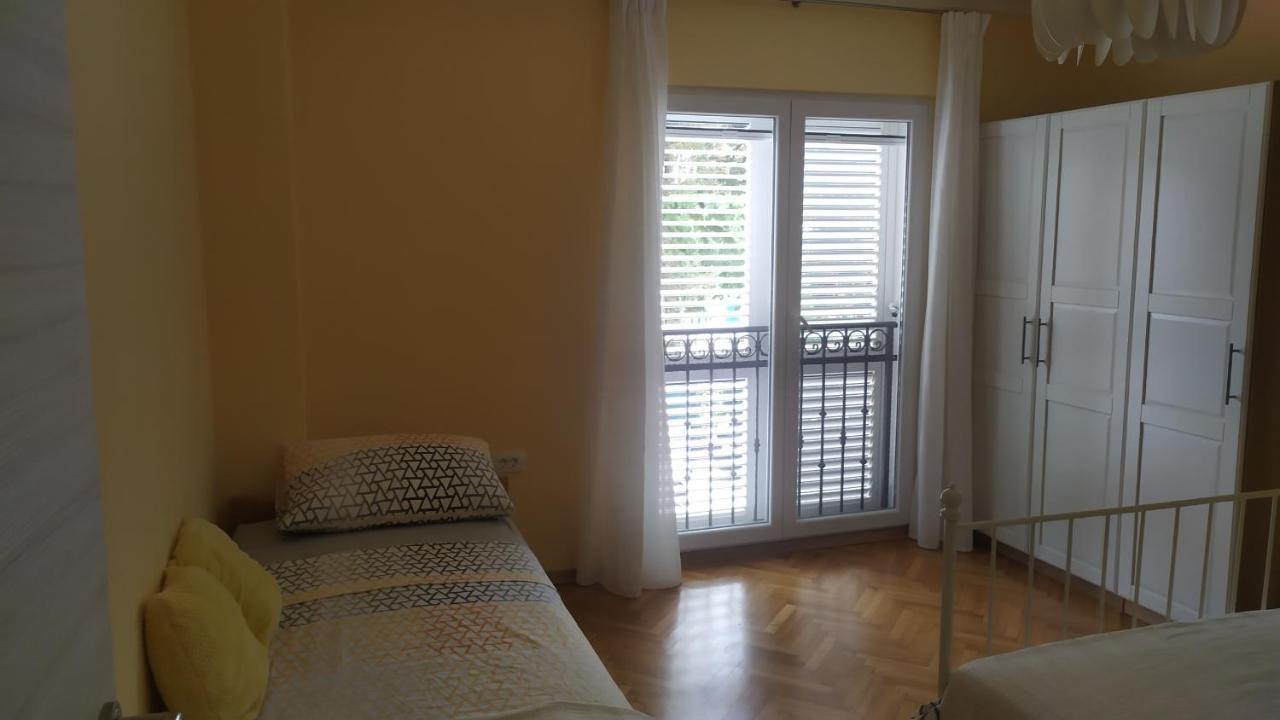 Apartment Ive Krk Town Bagian luar foto