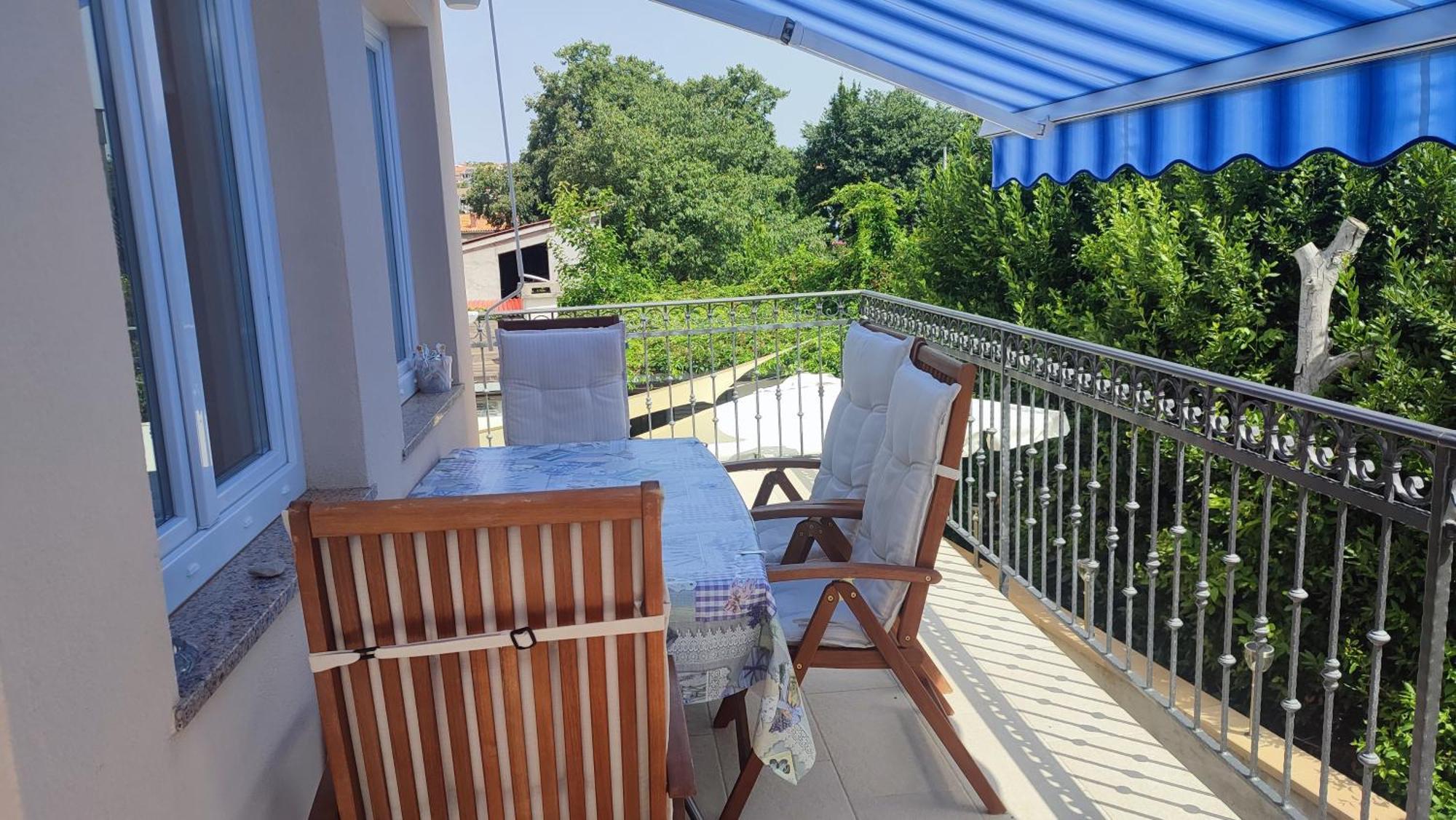 Apartment Ive Krk Town Bagian luar foto